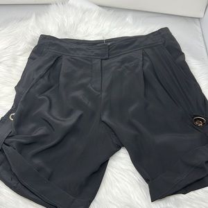 VERSACE SILK BERMUDA SHORT WOMEN’S BLACK SIZE EU (42) US (6) Made In Italy